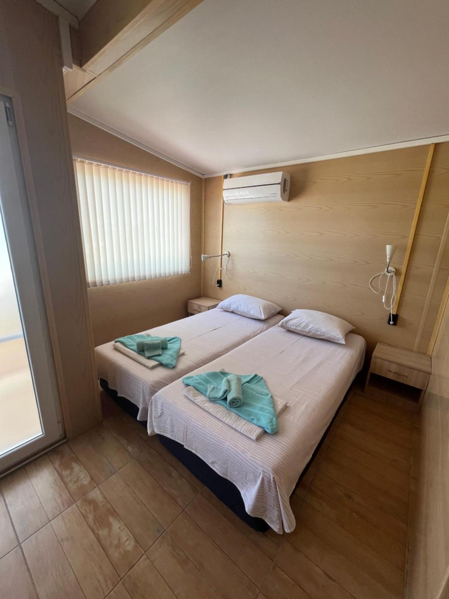 Family Hotel Globus 金沙 外观 照片
